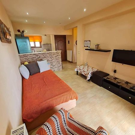 Loukia'S Studios And Apartments Paramonas  ภายนอก รูปภาพ
