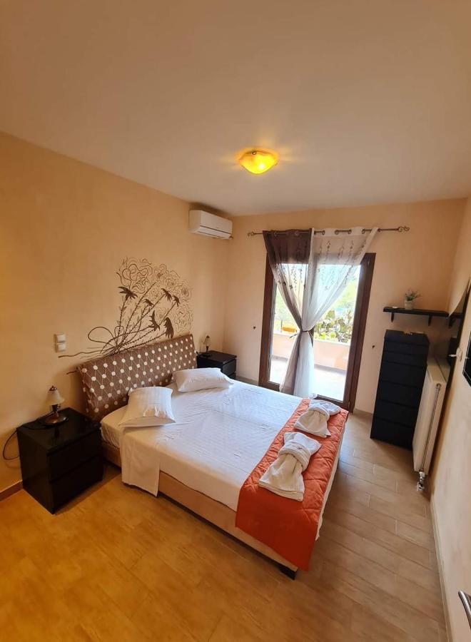 Loukia'S Studios And Apartments Paramonas  ภายนอก รูปภาพ